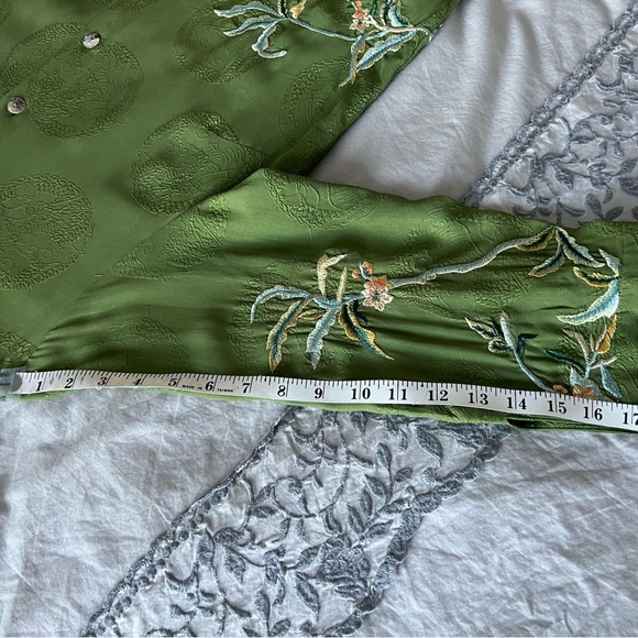 Citron 100% Silk Blouse - Picture 5 of 9